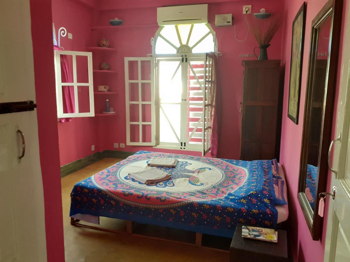 Holi-Wood Guesthouse Puducherry Eksteriør billede